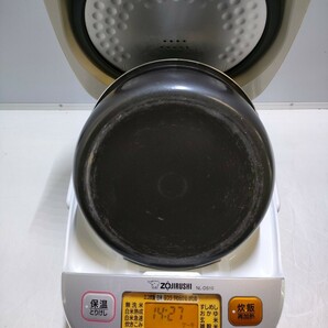 E244(中古現状、消毒除菌済 、即発送）象印 ZOJIRUSHI マイコン炊飯器 NL-DS10型 21年製(電源付き)の画像5