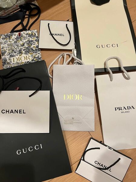 ショッパー GUCCI CHANEL DIOR