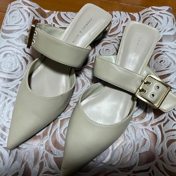 CHARLES & KEITH シューズ