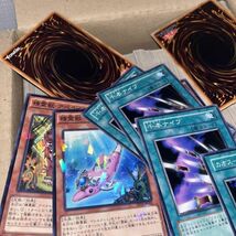 遊戯王カード 約5000枚 まとめ売り 大量 引退 閉店 引き上げ品 レア7_画像5