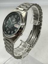 【3T41】1円スタート SEIKO 5 AUTOMATIC / 7S26-3180 セイコー 稼働品 黒色文字盤 デイデイト 自動巻き メンズ 腕時計_画像3