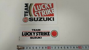 Team SUZUKI LUCKY STRIKE チーム スズキ　ラッキーストライク ステッカー 2枚セット 当時物 未使用品 神奈川より レターパックライト発送