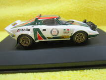 HPI 8049 1/43 Alitalia LANCIA STRATOS HF Demonstration Car（アリタリア ランチア ストラトス_画像6