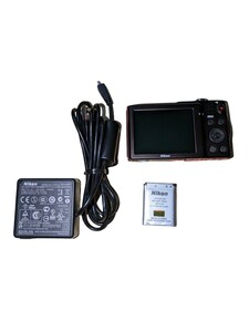  Nikon ニコン コンパクトデジタルカメラ COOLPIX S3300 ストロベリーピンク 動作品 