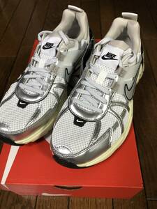 NIKE V2K RUN ナイキ V2K ラン スニーカー 24.5cm ホワイト 新品未使用品