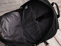 新品正規 ノースフェイス ヘリテージモデル 27L RECON CLASSIC デイパック/リュック ブラック(BLK) 直営店購入_画像6