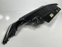 美品 VW フォルクスワーゲン t-cross 3BA-C1DKR 純正 フロントグリル 2GM.853.653A 2GM.853.651.C 2GM.853.651.D 2GM.853.651.E 管理22394_画像5