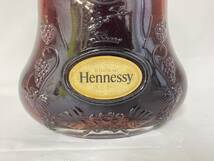 KF0602-76I　Hennessy　X.O　COGNAC　700ml　40％　ヘネシー　コニャック　ブランデー　クリアボトル　金キャップ　古酒_画像2