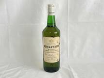 MI0603-77I　BLACK&WHITE　SCOTCH WHISKY　760ml　43％　ブラック＆ホワイト　スコッチウイスキー　古酒_画像1