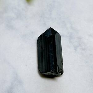 【E8927】ブラックトルマリン ＊ ショールトルマリン ＊Schorl Tourmaline 原石 天然石 鉱物