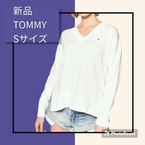 トミーヒルフィガー　tommy セーター　ニット　綿　コットン　白　Vネック　新品未使用　シンプル　レディース