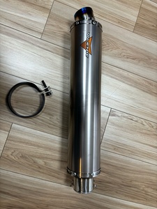 valiente ヴァリエンテ　汎用サイレンサー 100Φ×450mm 差込径 60.5Φ用 バイクマフラー スリップオンマフラー cb1300sf sc54 大型バイク