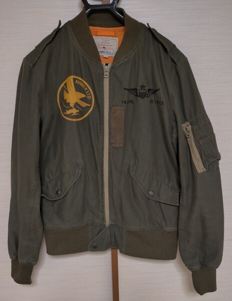 《秋〜仕様》期間特価2000円引き中!!【やっぱりカッコいいコットン製L-2B!中古】AVIREX フライトジャケット ステンシル アーミーグリーン M