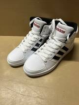 K45★adidas★アディダス　NEOHOOPS　VS　MID　左右サイズ違い(25.0/26.0cm)未使用保管品_画像1