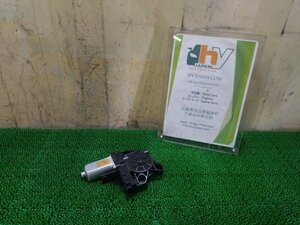 ボルボ 右 フロントウィンドウレギュレータモーター V70 DBA-BB4164TW, 2013 #hyj NSP163187