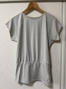 Chacott バックオープンTシャツ カットソー 半袖 Mサイズ バレエ 新体操 レディース