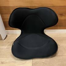 Style SMART MTG 姿勢矯正 骨盤サポートチェア 座椅子 クッション 黒 ブラック_画像1