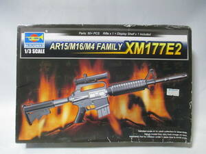 ２　トランペッター　AR15/M16/M4 FAMILY 　XM１７７E2　 1/3スケール　定形外送料￥５１０