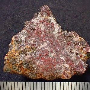 赤銅鉱（キュープライト）の画像1