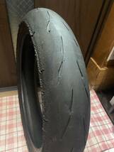 中古MCタイヤ 2022年製造 BRIDGESTONE BATTLAX RACING R11 120/600R17 ブリヂストン バトラックス レーシング 120 600 17 1622 K4667_画像5