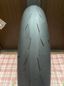 中古MCタイヤ BRIDGESTONE BATTLAX CLASSICRACING CR11 110/80R18 ブリヂストン バトラックス クラシックレーシング 110 80 18 0220 K4670