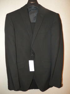 保管品新品★MELPHENIA ブラックスーツ サイズLですが小さめです（48、175-81）