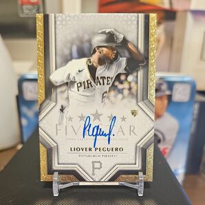 MLB TOPPS FIVE STAR LIOVER PEGUERO RC auto