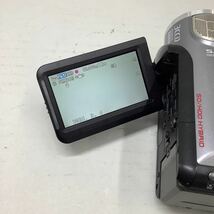 ジャンク/返品不可　ビデオカメラ　Panasonic HDC-HS9 液晶回転ヒンジ故障　#i51947 j7_画像9