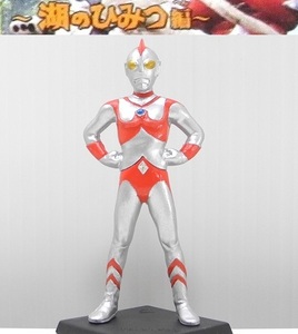 バンダイ HGウルトラマン31「ウルトラマン80」凹4～湖のひみつ編 ヒーローギャラリー ※開封品、カード無し、専用台座付