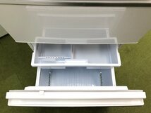 2023年製 美品 MITSUBISHI 三菱電機 冷凍冷蔵庫 MR-CX37HL-W1 左開き 3ドア 間冷式(ファン式) 365L 真ん中野菜室 自動製氷 YD03055S_画像9