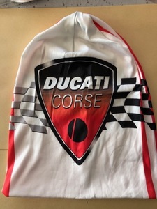 オフ会で目立つ、かっこいい！　Ducati ドウガッティロゴ　暖かいニットキャップ　帽子　送料サービス！