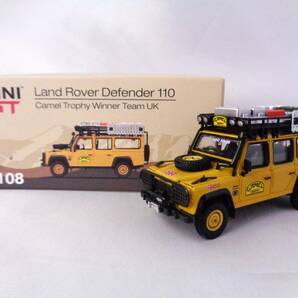 MINIGT MINI GT 1/64 Land Rover Defender 110 Camel Trophy Winner Team UK RHD ランドローバー ディフェンダー 108の画像1