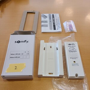 Somfy ソムフィ　電動シャッターリモコン　Tolinos 1 RTS pure426 ykkap