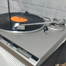 テクニクス SL-Q300ダイレクトドライブ　フルオートマチックレコードプレーヤー針付動作品、ダストカバーに難あり。_画像3