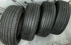 美品☆ヨコハマタイヤ ブルーアース RV02 225/60R17 4本セット 中古品 アルファード/ヴェルファイア エグゼクティブラウンジ