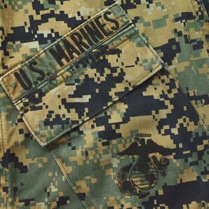 ★実物 放出品 USMC 米軍 海兵隊 コンバット ジャケット S－L デジタルカモ柄 カーキ 総柄 迷彩 デジカモ アメリカ軍 ミリタリー 古着★の画像4