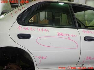 1UPJ-98661290]インプレッサ C型 WRX-STi(GC8)右後ドア 中古