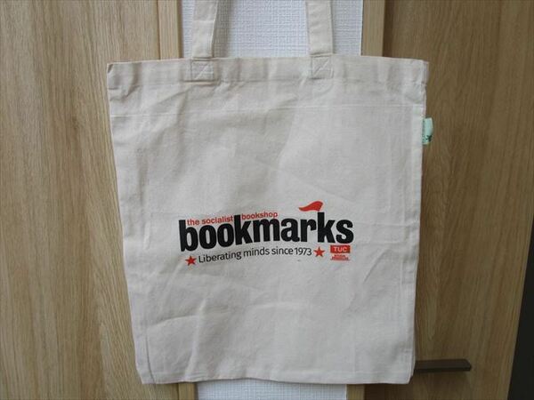 ★新品未使用★ブックマークス書店（Bookmarks）　トートバッグ　英国書店（ロンドン）インド製　LO95