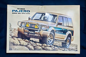 **AOSHIMA Aoshima 1/24 urban custom 4WD серии Mitsubishi Pajero midroof широкий super Exceed новый товар не собран **