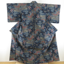 紬 着物 建物風景 紺色 袷 バチ衿 正絹 カジュアル着物 仕立て上がり 身丈153cm_画像1