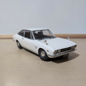  Hasegawa Isuzu 117 coupe initial model 1|24 plastic model final product 