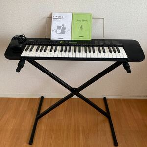CASIO 電子ピアノ キーボード カシオ スタンド付　ピアノ　電子キーボード CTK-240 説明書付