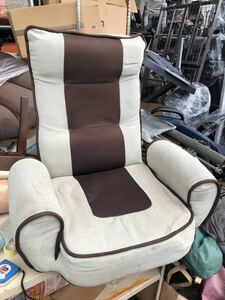 ○I8411 肘置き付き座椅子　座椅子 リクライニング ○
