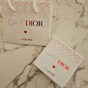 バレンタイン　空き箱　CAFE DIOR BY LADUREE/ショコラマカロン