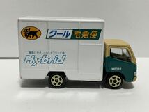 まとめてお得!! クロネコヤマト ミニカー 2台 ウォークスルーW号車 クール宅急便車 トラック トヨタ トミカ 1/64 ヤマト運輸 非売品_画像10