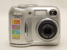 動作撮影確認済　ジャンク　Nikon　COOLPIX　2100　シルバー　ニコン　コンパクトデジタルカメラ　オールドデジカメ_画像2