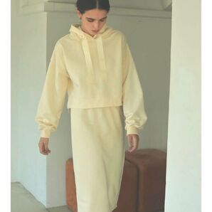 アシーム ACYM Betty mini sweat SET セットアッスカート フーディー アイボリー