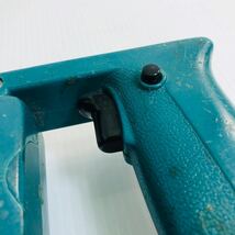 ★☆マキタ makita 19mm 2スピード 震動ドリル 8419B 振動 電気 電動 工具 大工道具 DIY 動作確認済み リ☆★_画像2