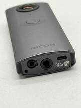 ★ RICOH リコー THETA V シータ 天球カメラ 360度カメラ 通電のみ確認 ジャンク出品 #D765 0203HA_画像4