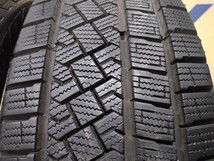 バリ溝！195/65R15　ピレリ　PIRELLI　ICE ZERO ASIMMETRICO 2022年製　2本 スタッドレス_画像2